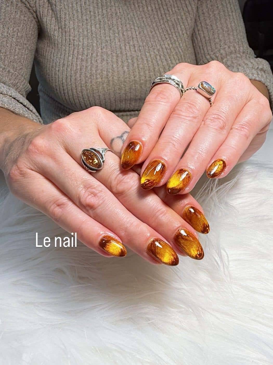 Colourful abstract nail art
